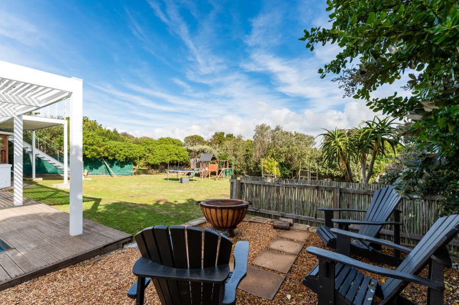 3 Bedroom Property for Sale in Noordhaven Western Cape